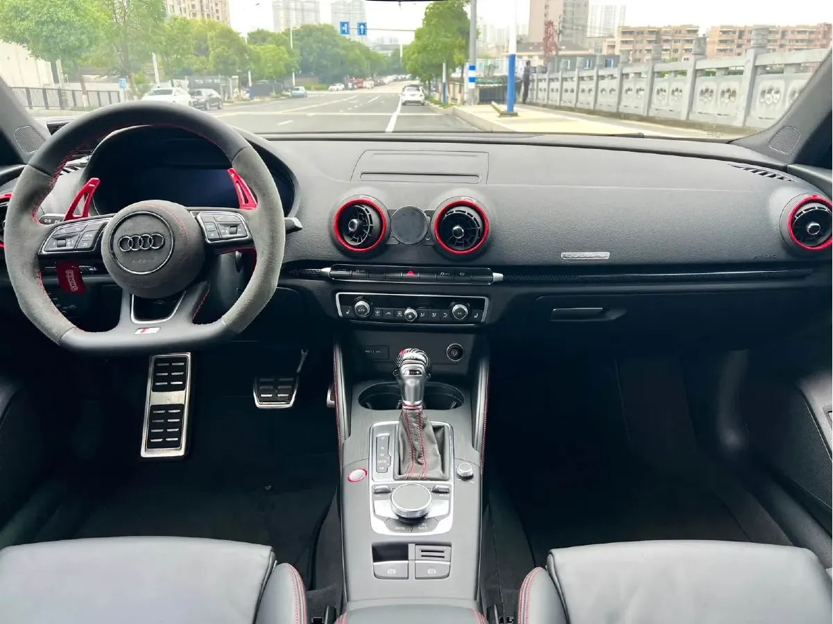 2019 Audi S3 2.0T 290HP L4 7DCT,autocango,china used car exporter,china ev exporter,chinese used car exporter,chinese used ev exporter