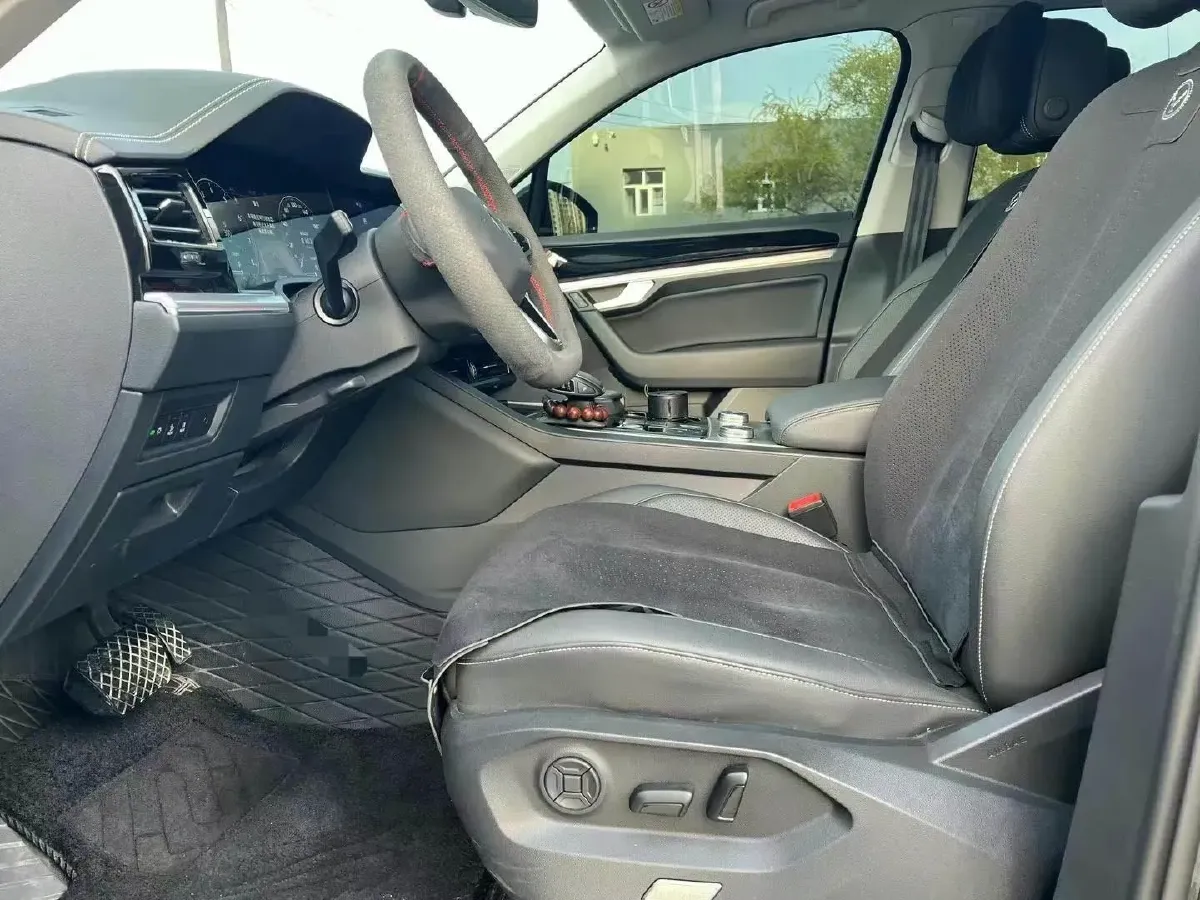 2023 Volkswagen Touareg 3.0T 340HP V6 8AT,autocango,china used car exporter,china ev exporter,chinese used car exporter,chinese used ev exporter