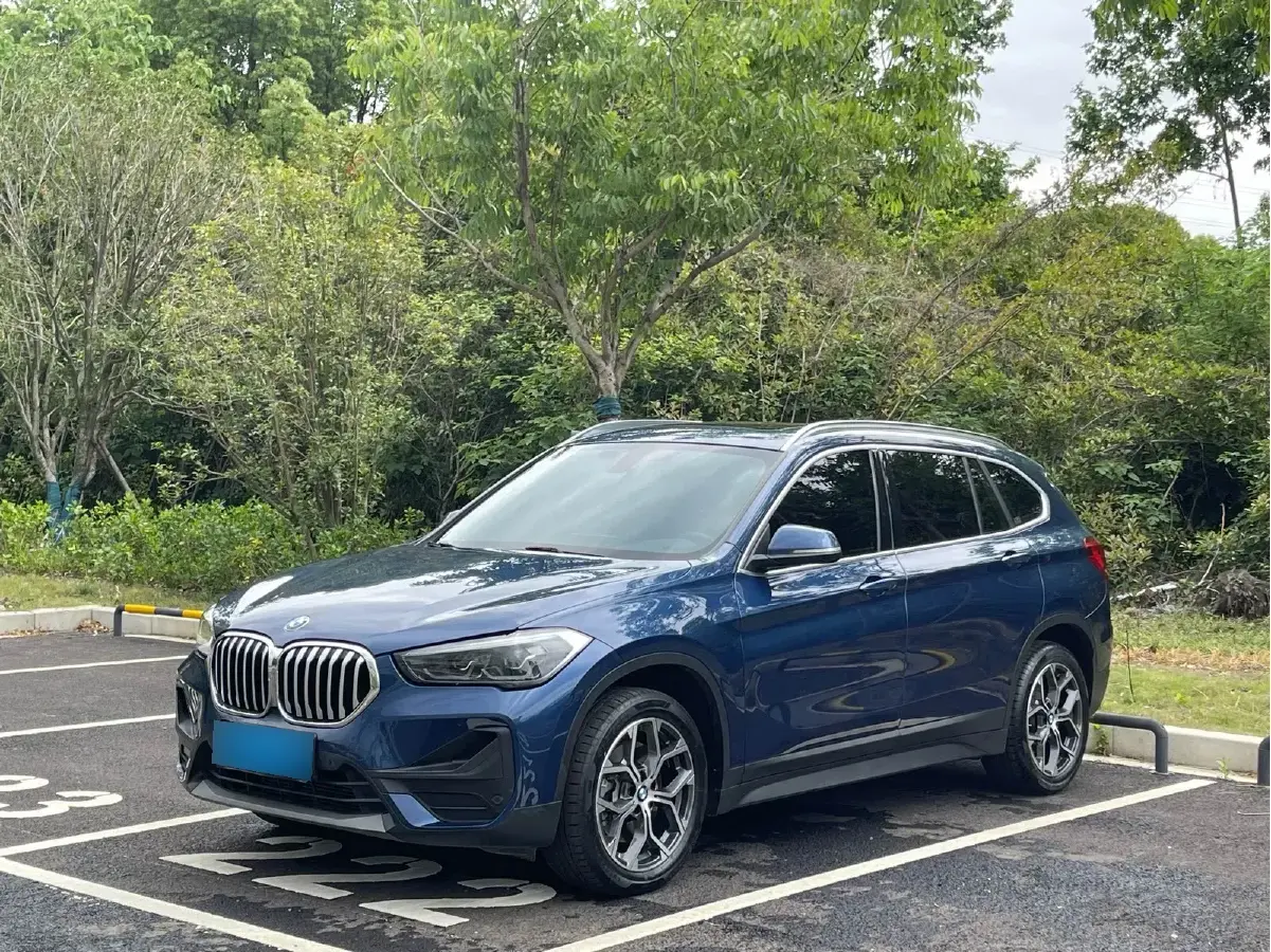 2022 BMW X1 2.0T 192HP L4 7DCT