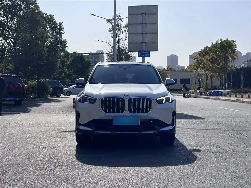 2023 BMW X1 1.5T 156HP L3 7DCT