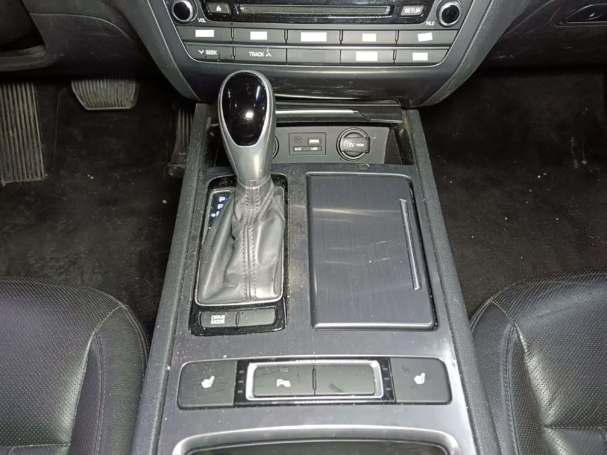 2015 Hyundai Cenesis 3.0L 257HP V6 8AT,autocango,china used car exporter,china ev exporter,chinese used car exporter,chinese used ev exporter