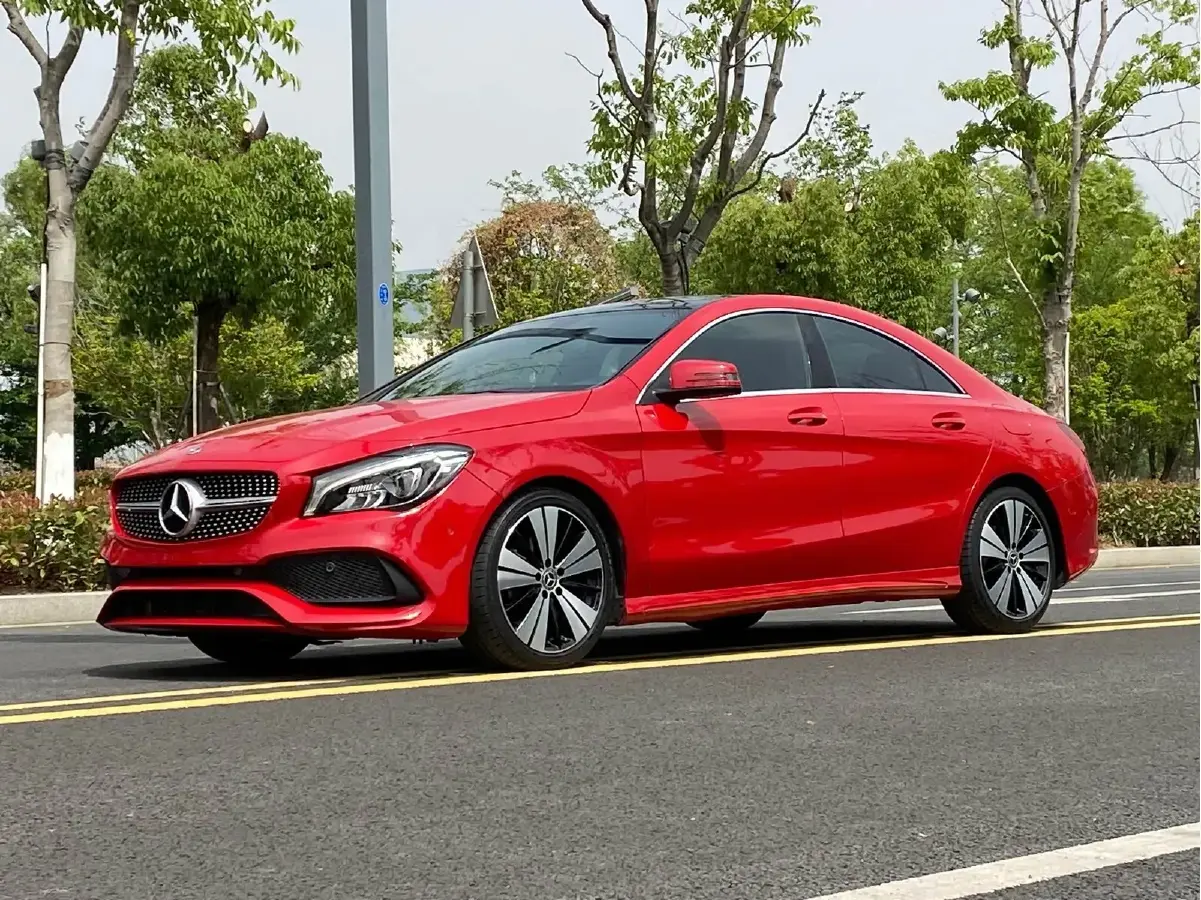 2018 Mercedes-Benz CLA Class 1.6T 156HP L4 7DCT