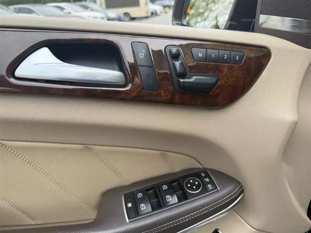 2013 Mercedes-Benz GL Class 4.7T 435HP V8 7AT,autocango,china used car exporter,china ev exporter,chinese used car exporter,chinese used ev exporter