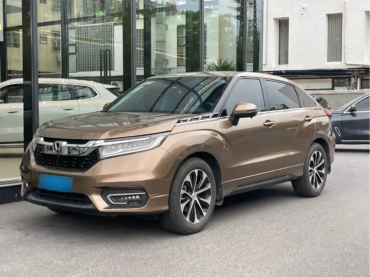 2017 Honda Avancier 1.5T 193HP L4 CVT