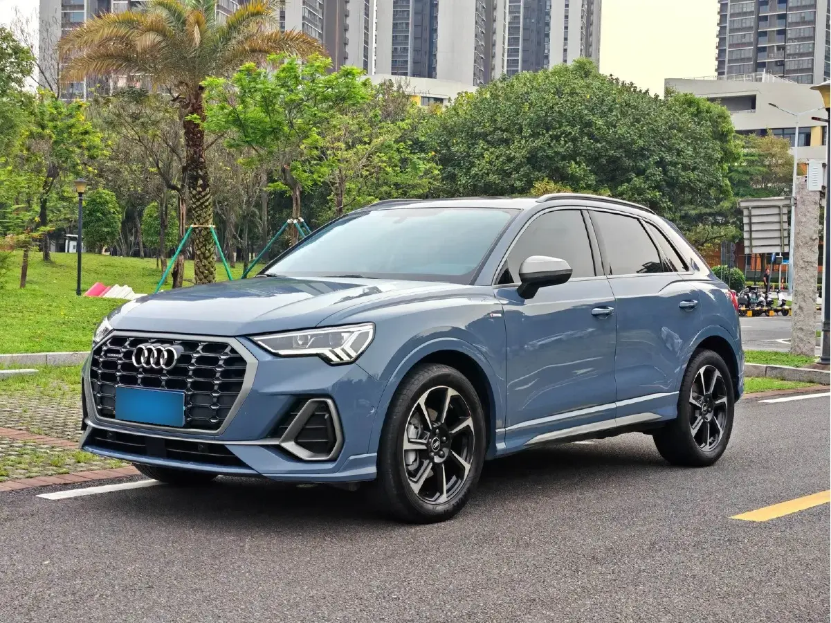 2022 Audi Q3 2.0T 186HP L4 7DCT