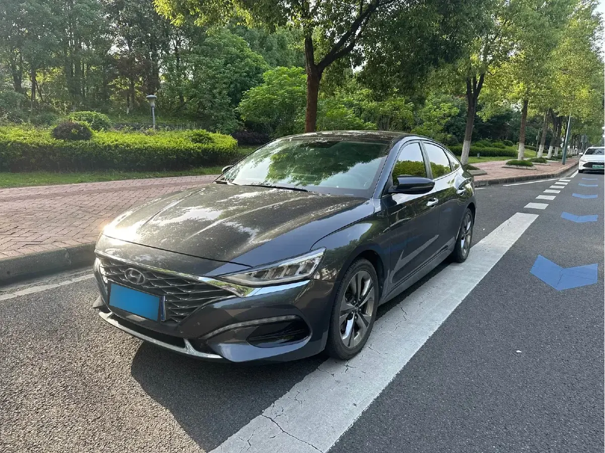 2019 Hyundai La Festa 1.6T 204HP L4 7DCT