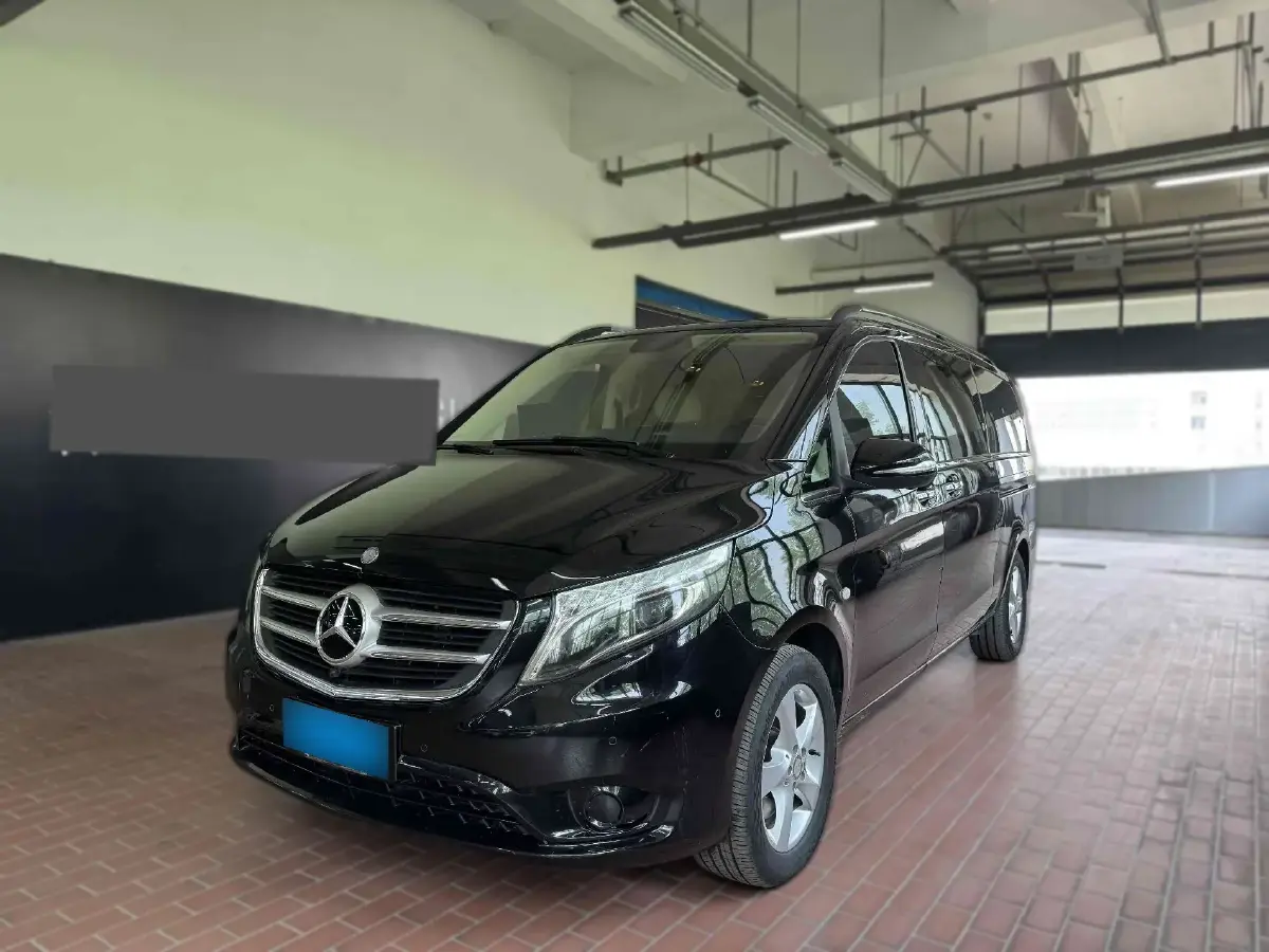 2018 Mercedes-Benz Vito 2.0T 211HP L4 7AT