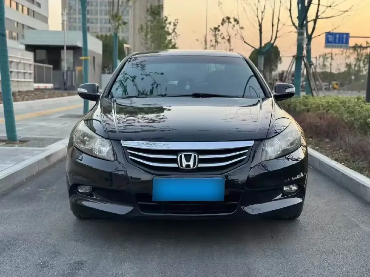 2012 Honda Accord 2.4L 179HP L4 5AT