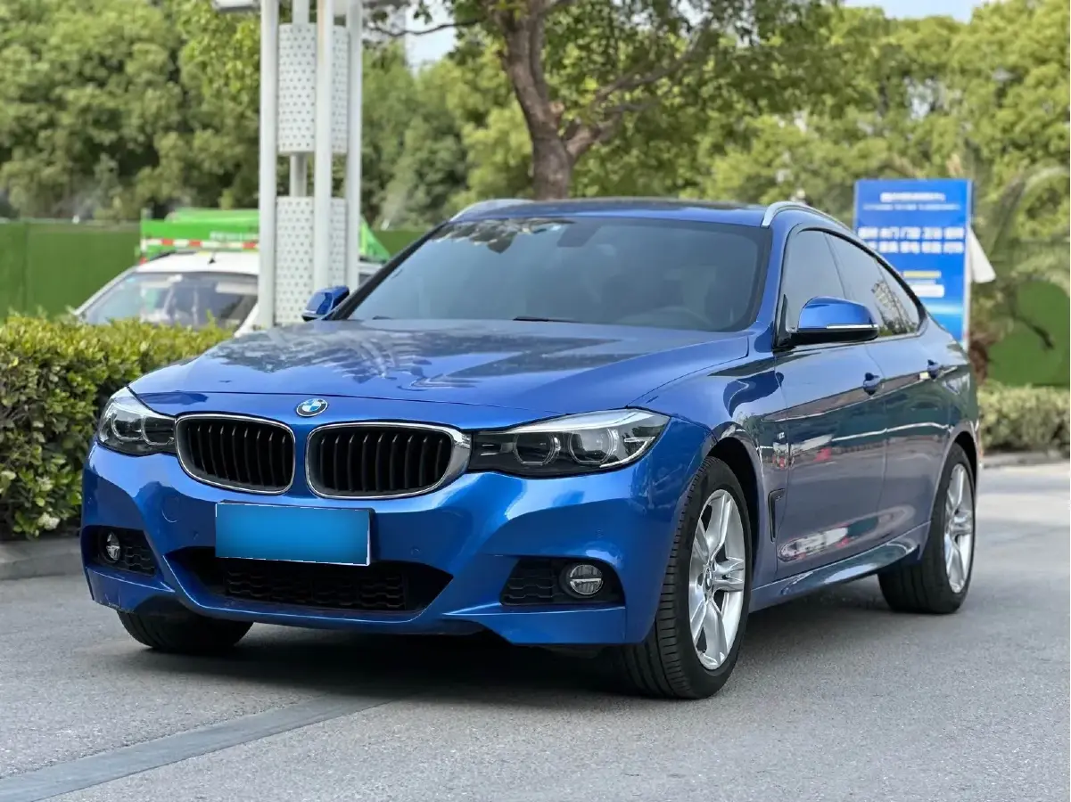 2019 BMW 3 Series GT 2.0T 184HP L4 8AT
