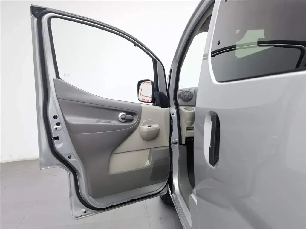 2016 Nissan NV200 1.6L 124HP L4 CVT,autocango,china used car exporter,china ev exporter,chinese used car exporter,chinese used ev exporter