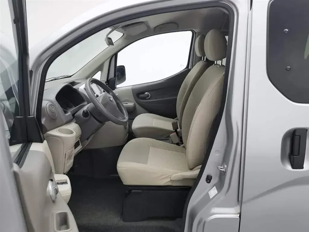 2016 Nissan NV200 1.6L 124HP L4 CVT,autocango,china used car exporter,china ev exporter,chinese used car exporter,chinese used ev exporter