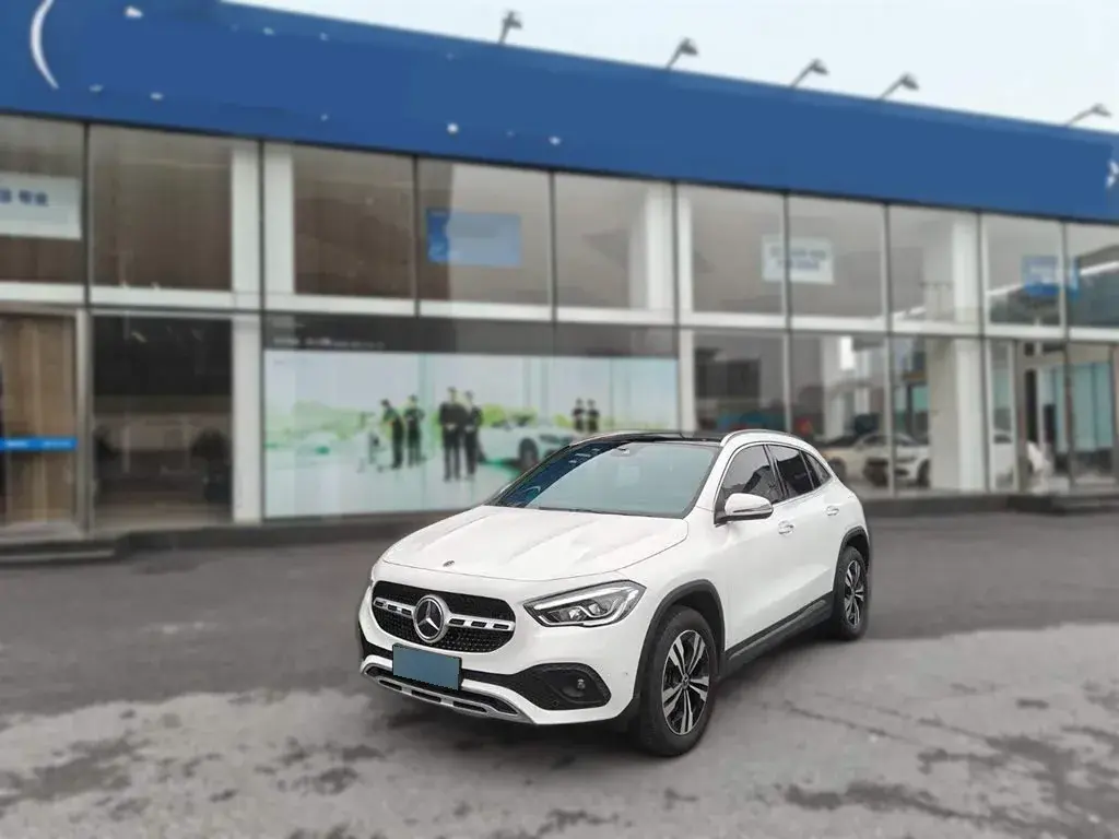 2022 Mercedes-Benz GLA Class 1.3T 163HP L4 7DCT