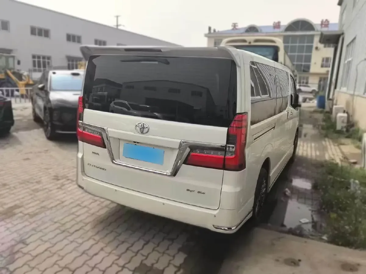 2021 Hyundai Staria 3.5L 272HP V6 8AT,autocango,china used car exporter,china ev exporter,chinese used car exporter,chinese used ev exporter