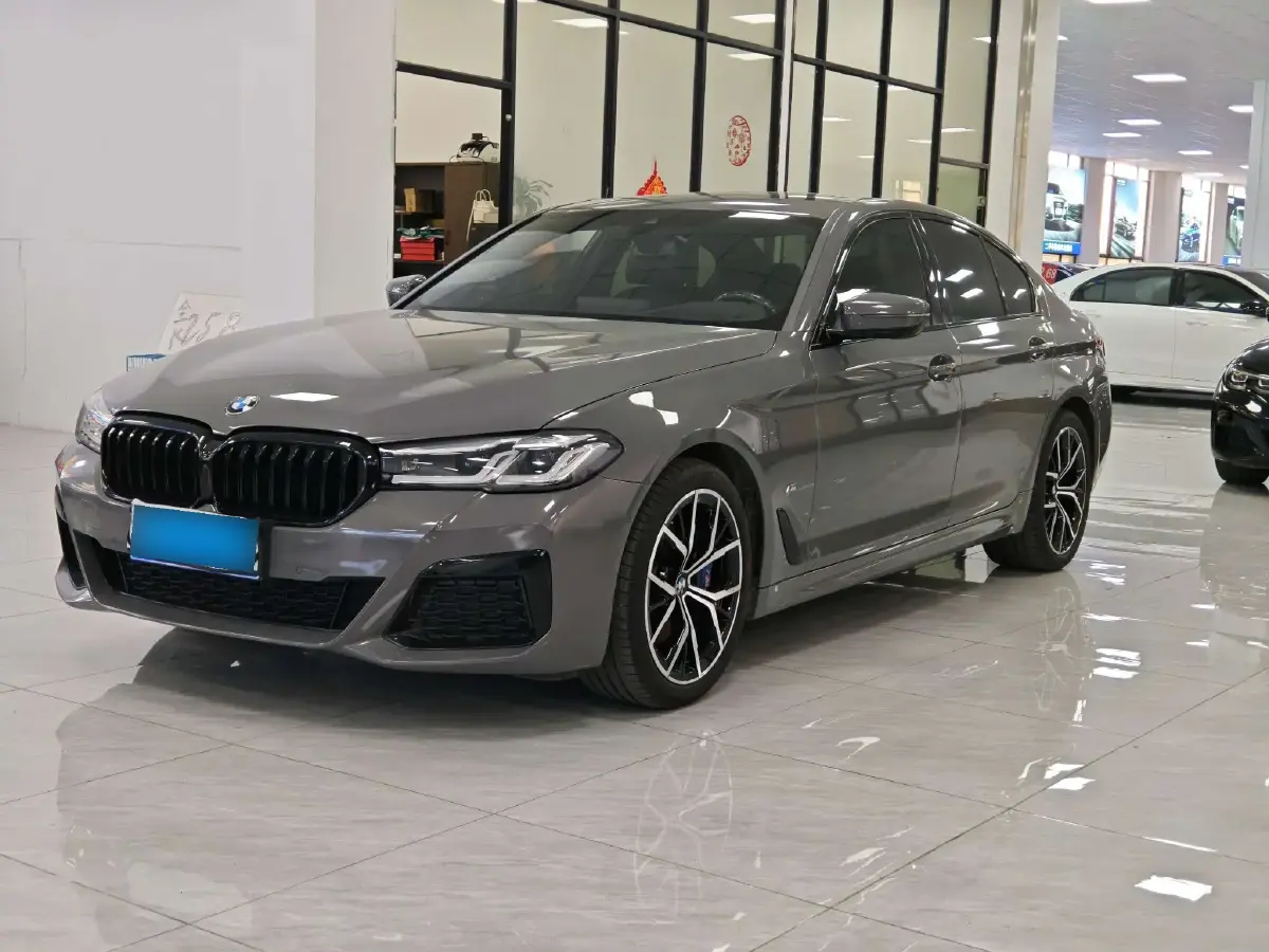 2021 BMW 5 Series 2.0T 252HP L4 8AT