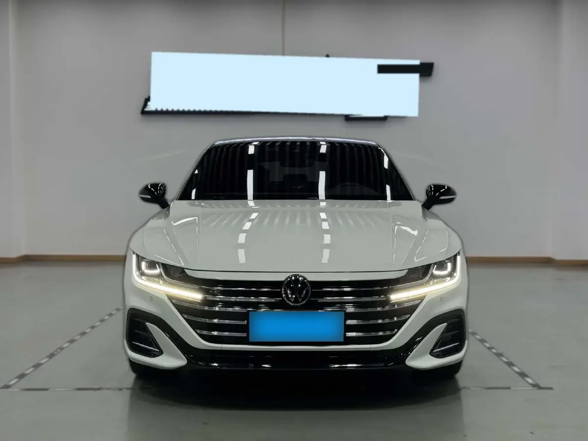 2021 Volkswagen CC 2.0T 220HP L4 7DCT