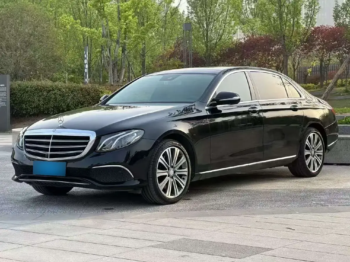 2016 Mercedes-Benz E Class 2.0T 245HP L4 9AT