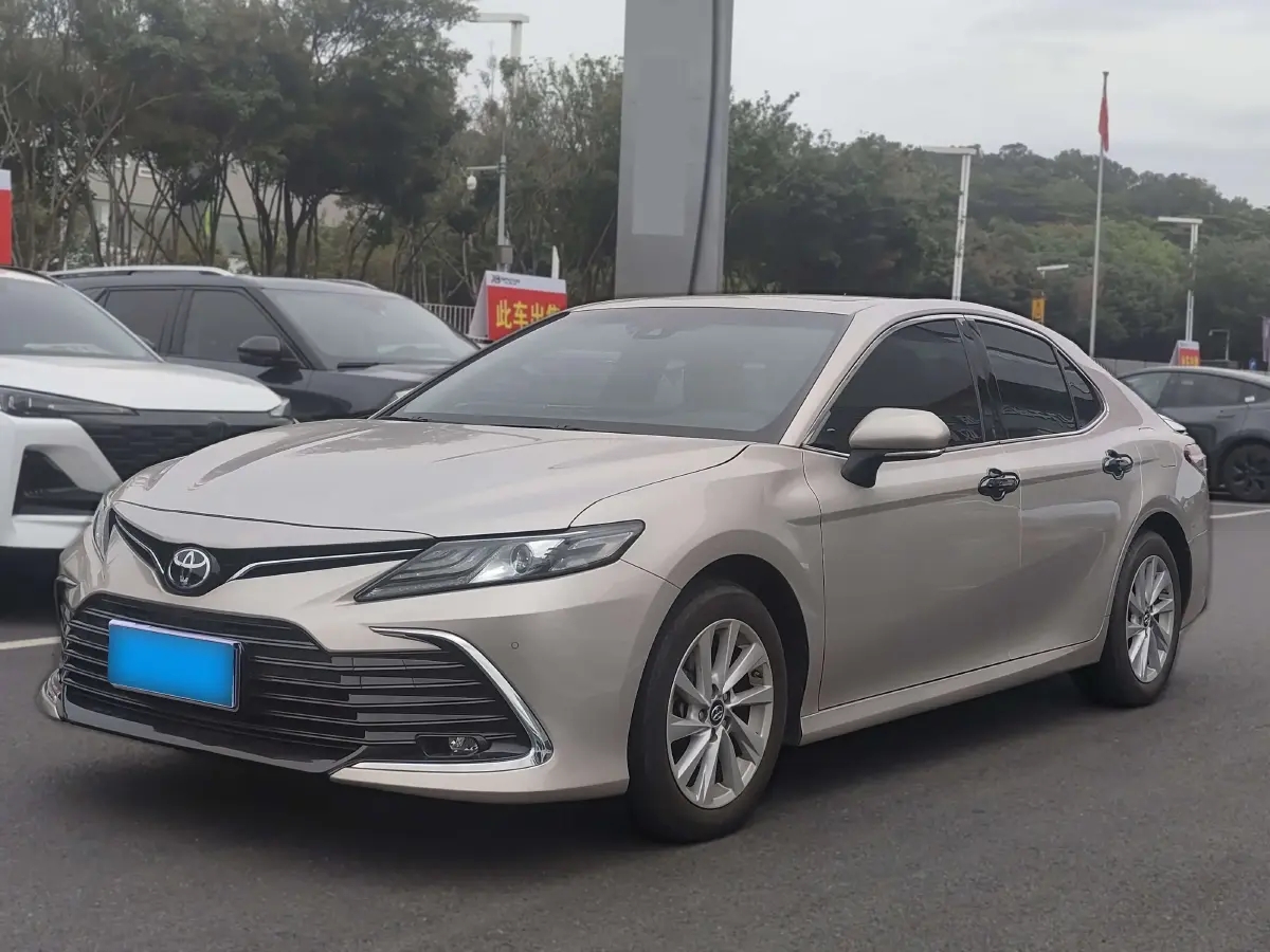 2021 Toyota Camry 2.0L 178HP L4 CVT
