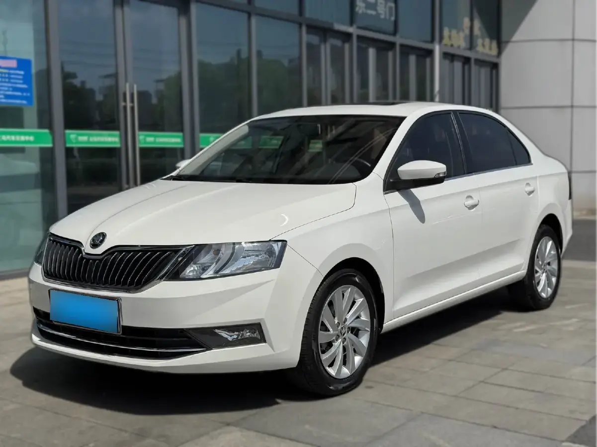 2018 Skoda Rapid 1.6L 110HP L4 6AT