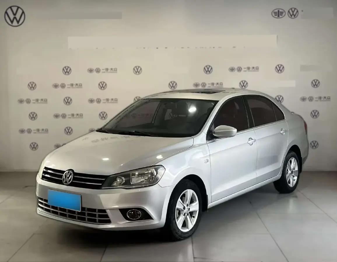 2013 Volkswagen Jetta 1.6L 110HP L4 6AT