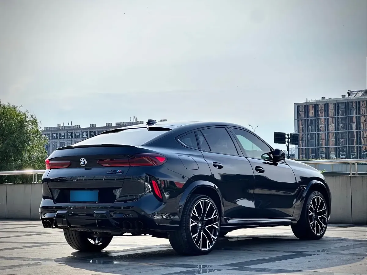 2020 BMW X6 M 4.4T 600HP V8 8AT,autocango,china used car exporter,china ev exporter,chinese used car exporter,chinese used ev exporter