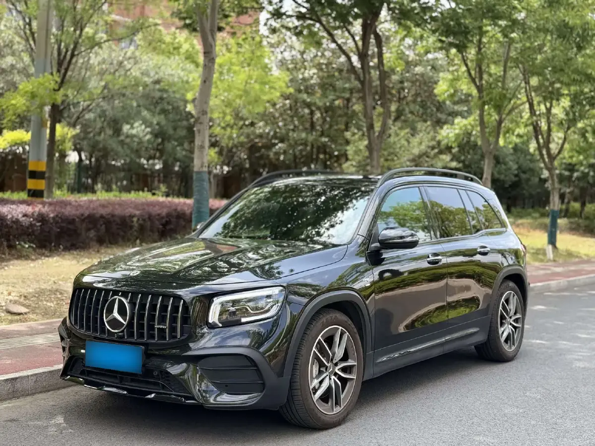 2023 Mercedes-Benz GLB AMG 2.0T 306HP L4 8DCT