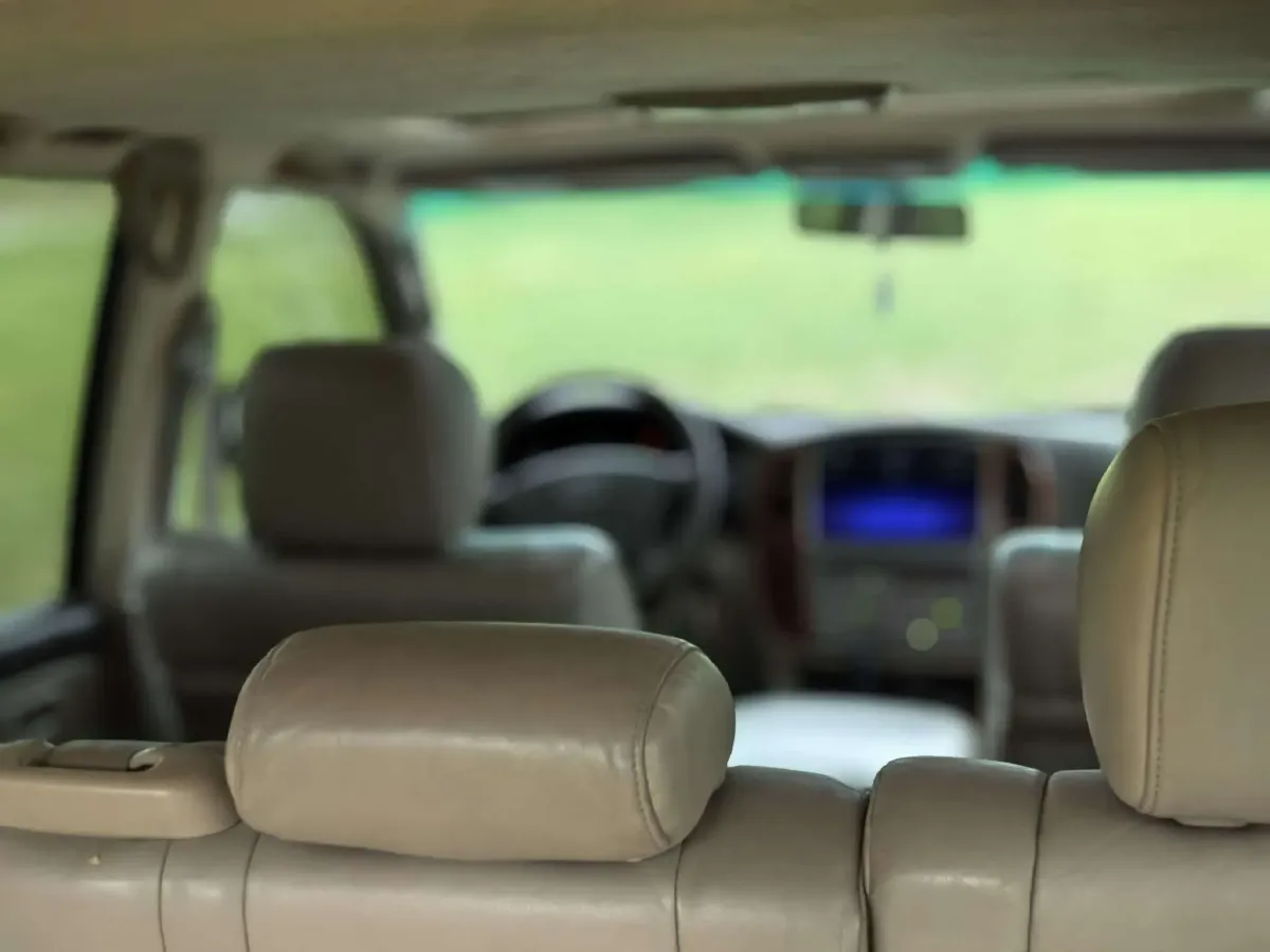 2004 Mazda 8 3.0L 170HP V6 5AT,autocango,china used car exporter,china ev exporter,chinese used car exporter,chinese used ev exporter