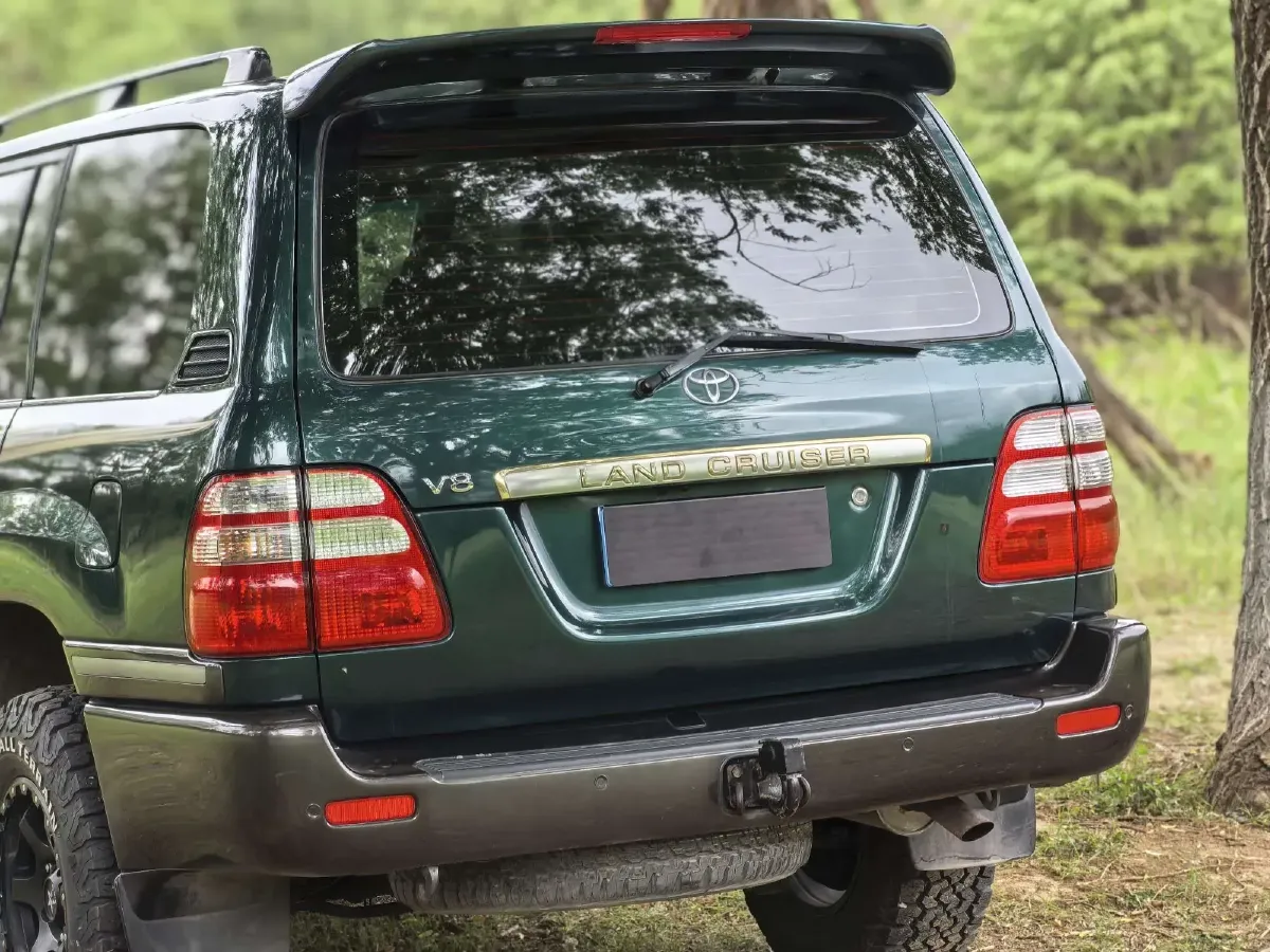 2004 Mazda 8 3.0L 170HP V6 5AT,autocango,china used car exporter,china ev exporter,chinese used car exporter,chinese used ev exporter