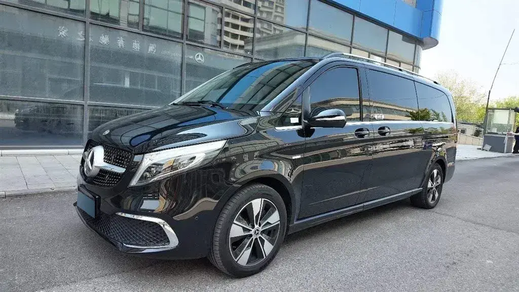 2021 Mercedes-Benz V Class 2.0T 211HP L4 9AT