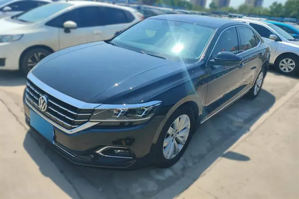 2019 Volkswagen Passat 2.0T 186HP L4 7DCT