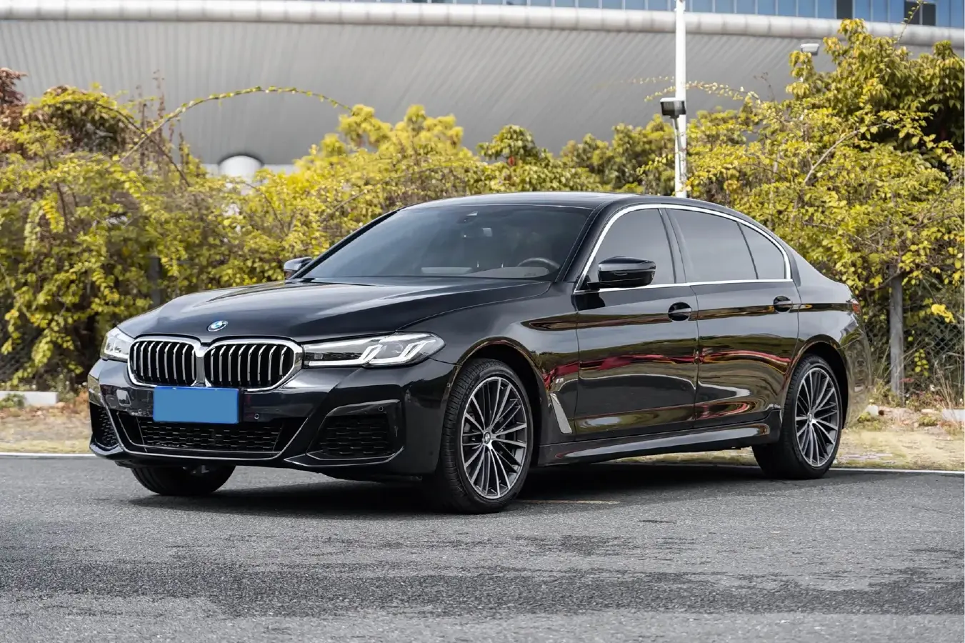 2022 BMW 5 Series 2.0T 252HP L4 8AT