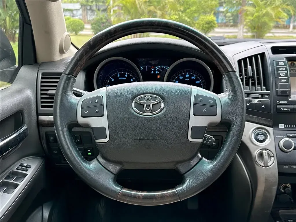 2011 Mercedes-Benz Viano 3.5L 258HP V6 5AT,autocango,china used car exporter,china ev exporter,chinese used car exporter,chinese used ev exporter