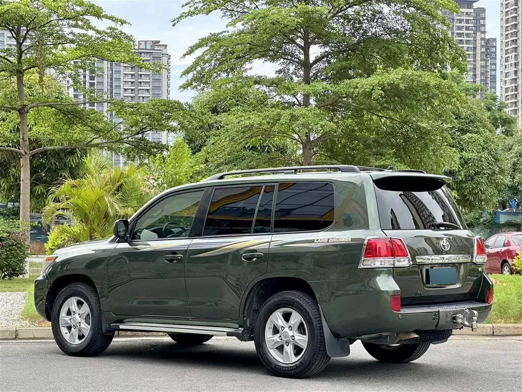 2011 Mercedes-Benz Viano 3.5L 258HP V6 5AT,autocango,china used car exporter,china ev exporter,chinese used car exporter,chinese used ev exporter