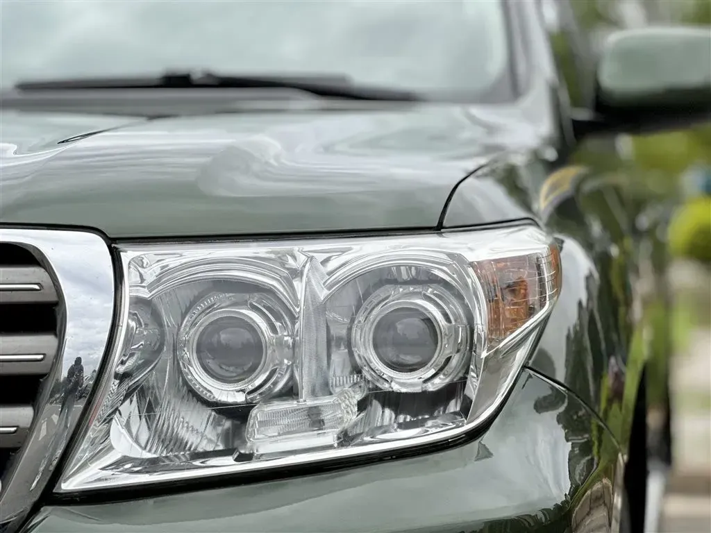 2011 Mercedes-Benz Viano 3.5L 258HP V6 5AT,autocango,china used car exporter,china ev exporter,chinese used car exporter,chinese used ev exporter