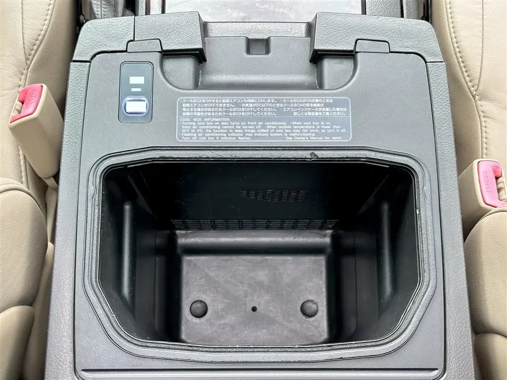 2011 Mercedes-Benz Viano 3.5L 258HP V6 5AT,autocango,china used car exporter,china ev exporter,chinese used car exporter,chinese used ev exporter