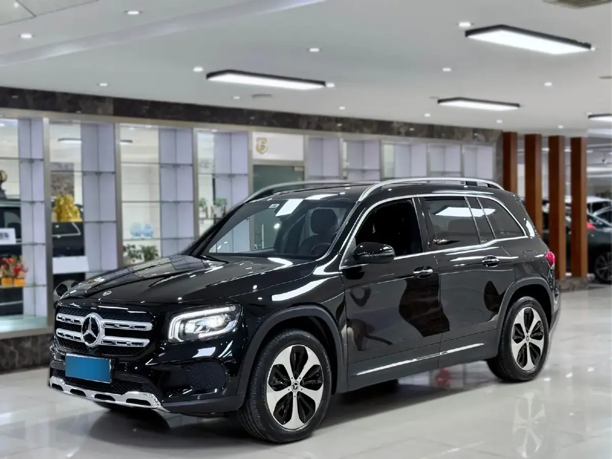 2023 Mercedes-Benz GLB Class 2.0T 190HP L4 8DCT