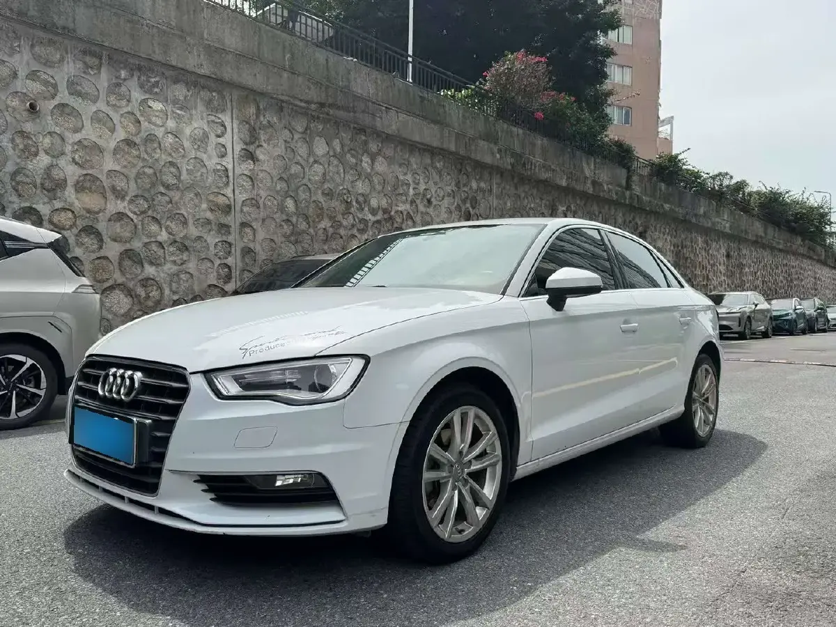 2014 Audi A3 1.4T 150HP L4 7DCT