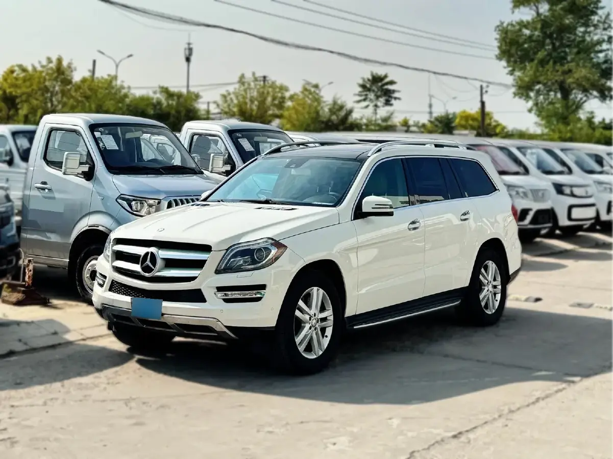 2013 Mercedes-Benz GL Class 4.7T 435HP V8 7AT