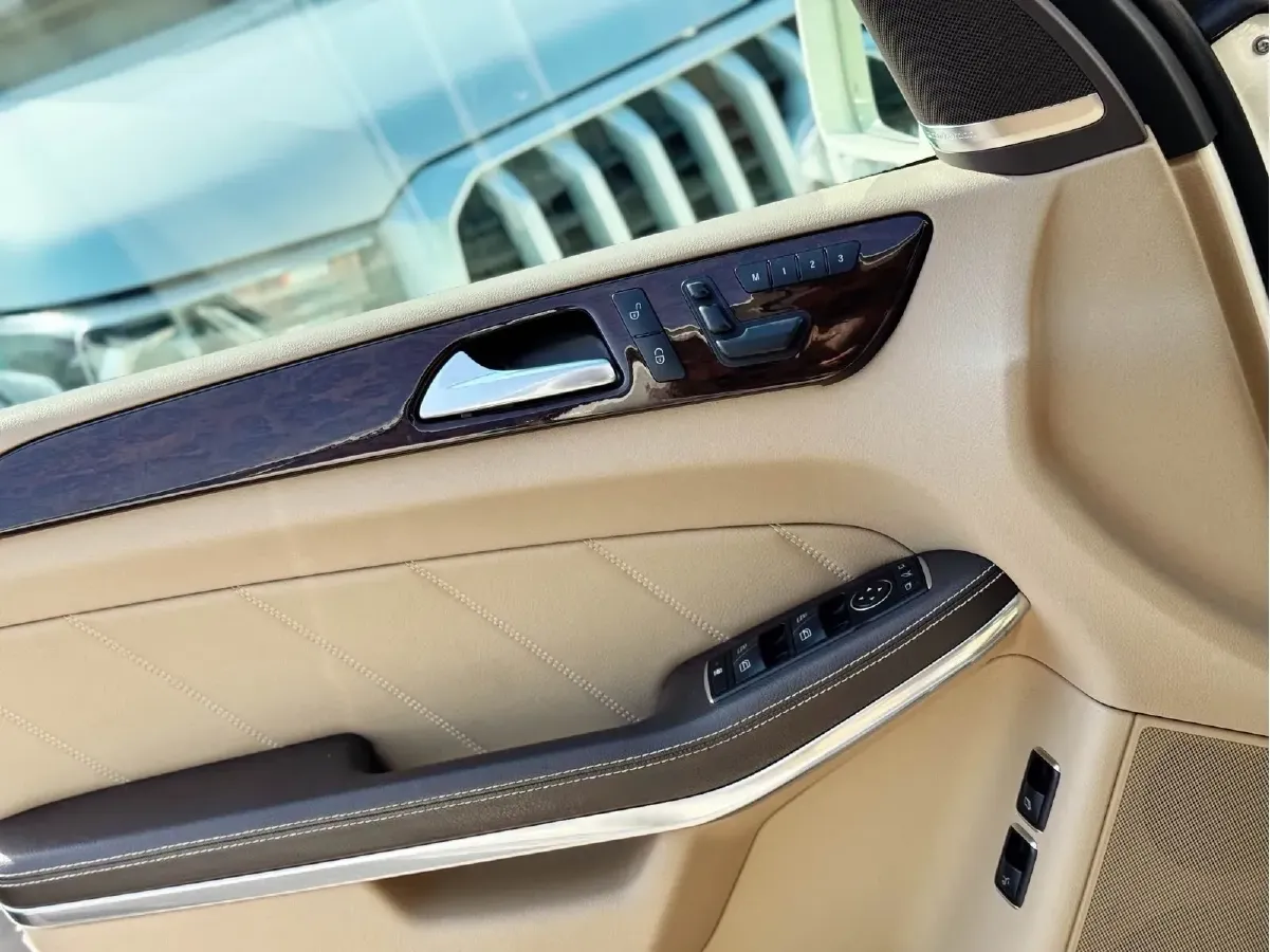 2013 Mercedes-Benz GL Class 4.7T 435HP V8 7AT,autocango,china used car exporter,china ev exporter,chinese used car exporter,chinese used ev exporter