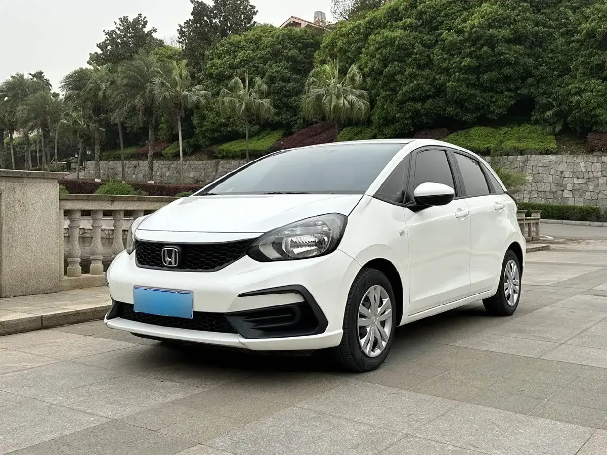 2023 Honda Fit 1.5L 124HP L4 CVT