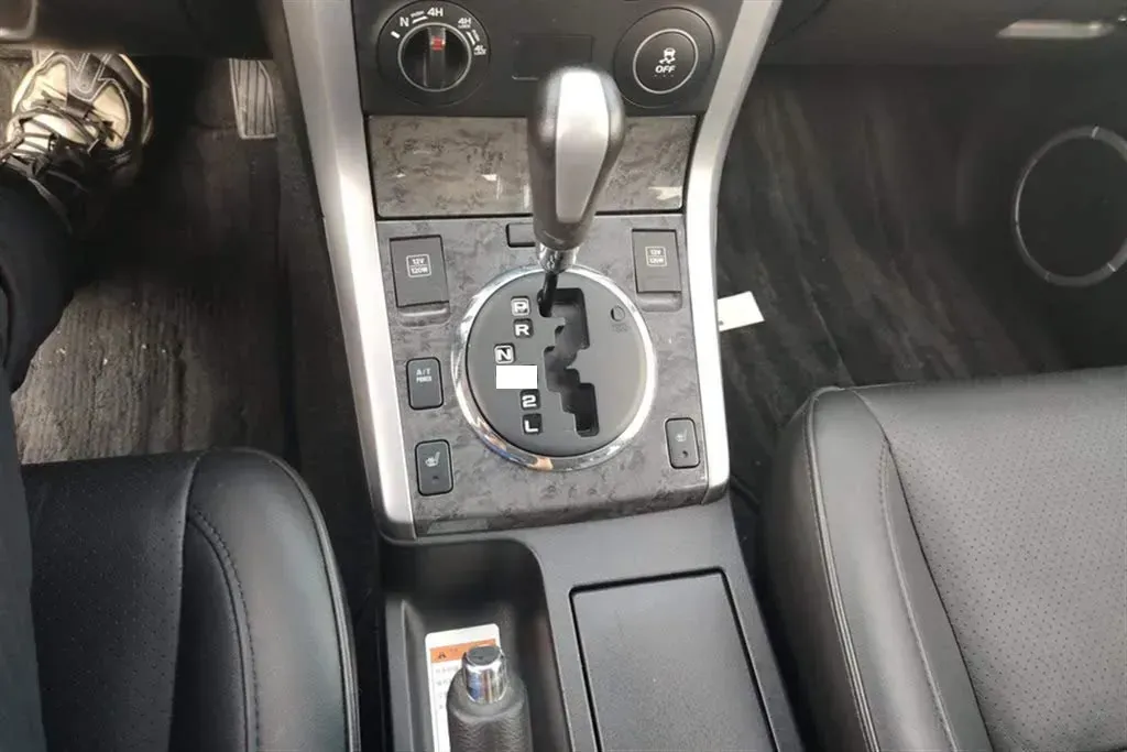 2012 Suzuki Grand Vitara 2.4L 166HP L4 4AT,autocango,china used car exporter,china ev exporter,chinese used car exporter,chinese used ev exporter