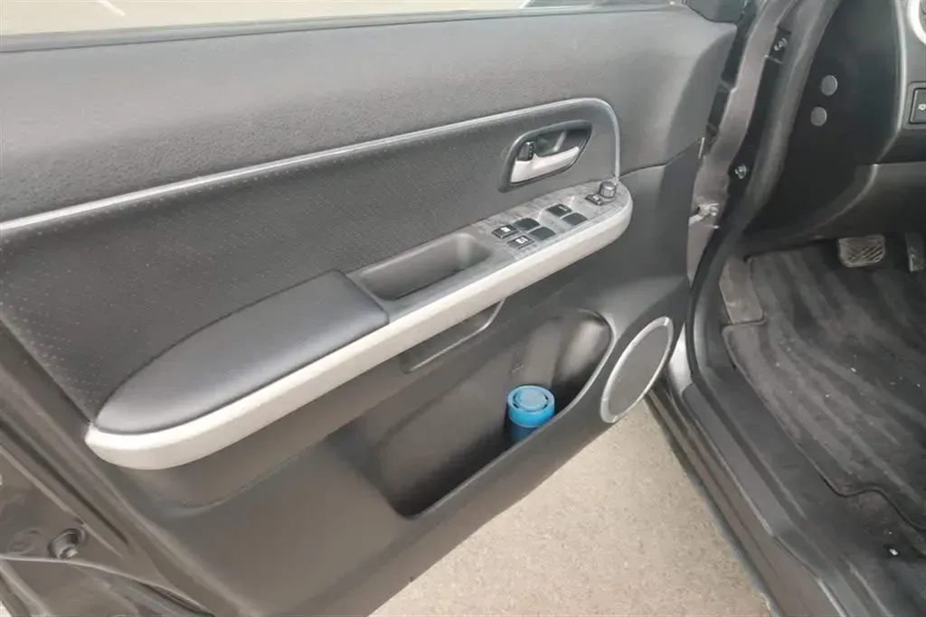 2012 Suzuki Grand Vitara 2.4L 166HP L4 4AT,autocango,china used car exporter,china ev exporter,chinese used car exporter,chinese used ev exporter