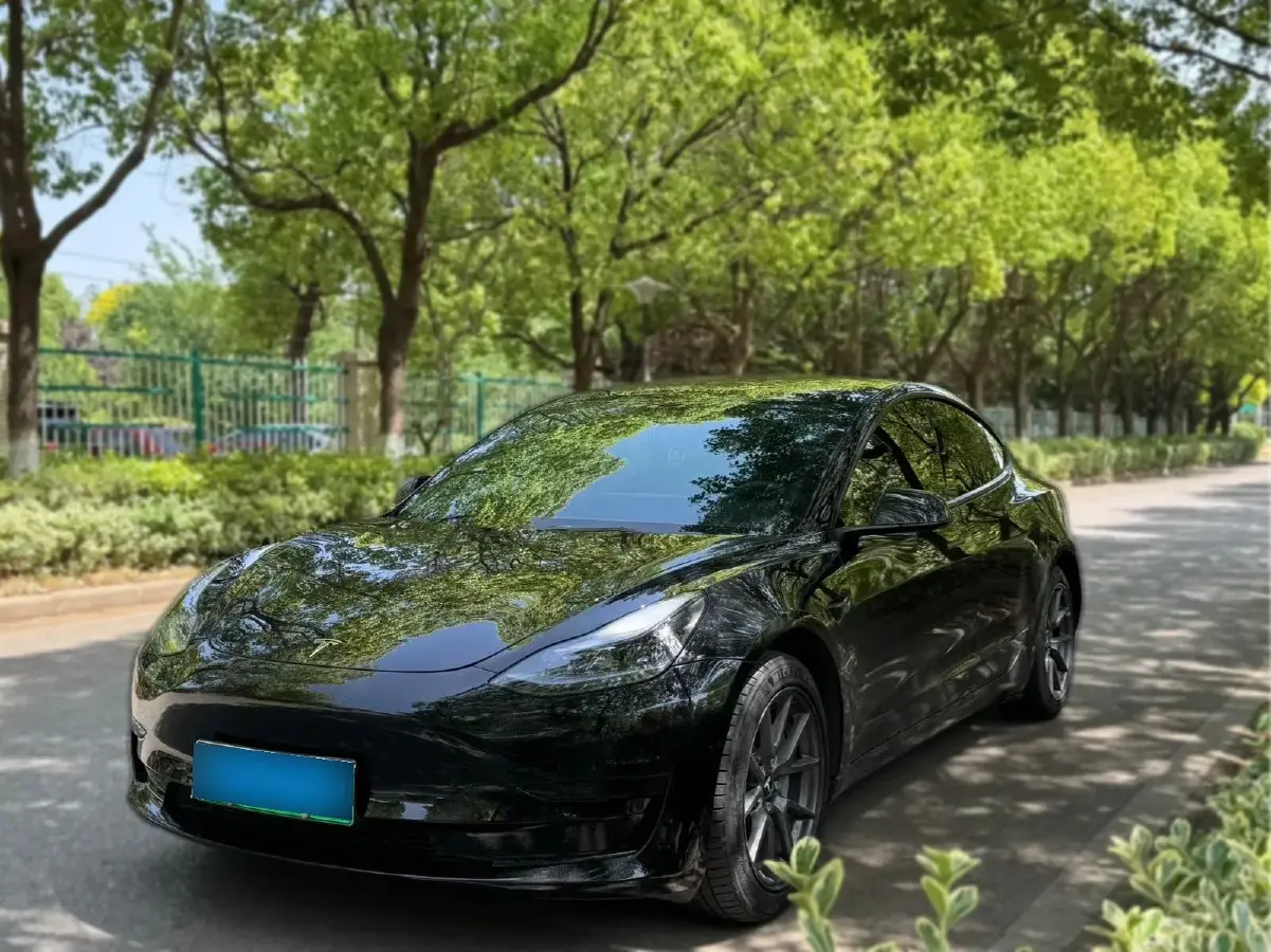 2022 Tesla Model 3 BEV 60KWH