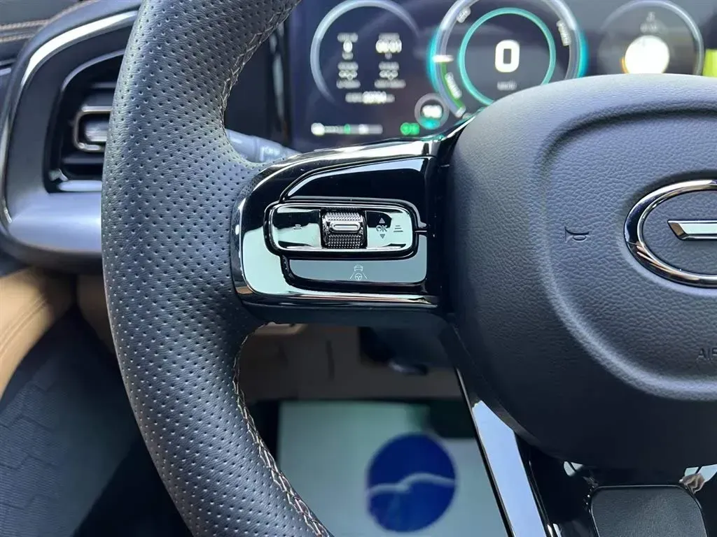 2024 GAC Trumpchi ES9 2.0T 190HP L4 2DHT PHEV 25.57KWH,autocango,china used car exporter,china ev exporter,chinese used car exporter,chinese used ev exporter