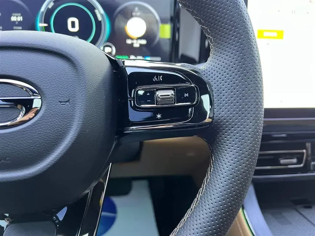 2024 GAC Trumpchi ES9 2.0T 190HP L4 2DHT PHEV 25.57KWH,autocango,china used car exporter,china ev exporter,chinese used car exporter,chinese used ev exporter