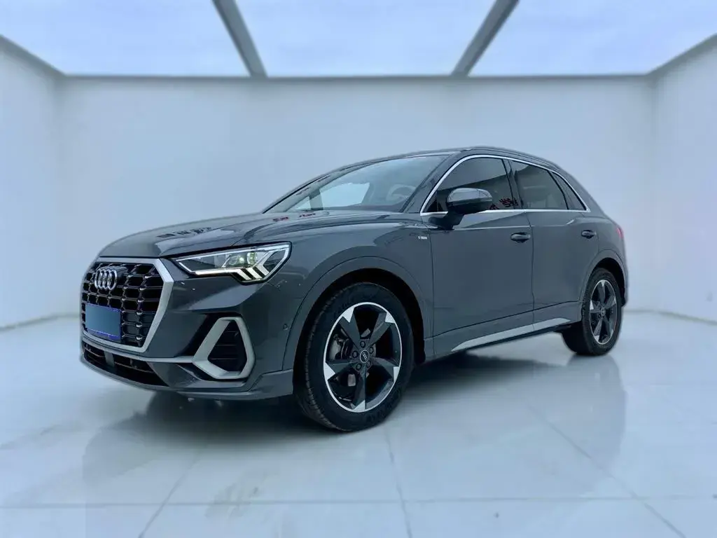 2023 Audi Q3 1.5T 160HP L4 7DCT