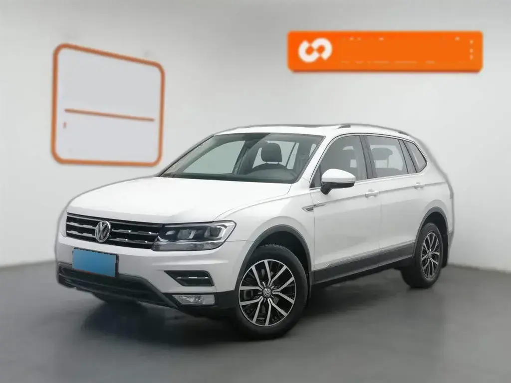 2018 Volkswagen Tiguan L 2.0T 186HP L4 7DCT