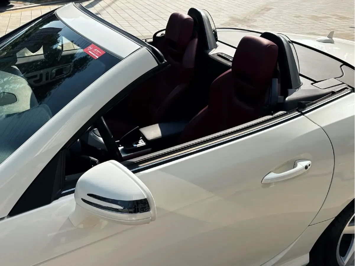 2011 Mercedes-Benz SLK Class 1.8T 184HP L4 7AT,autocango,china used car exporter,china ev exporter,chinese used car exporter,chinese used ev exporter