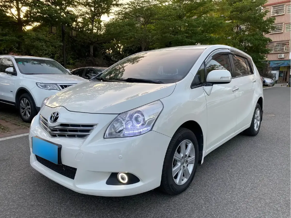 2014 Toyota Verso 1.8L 140HP L4 CVT