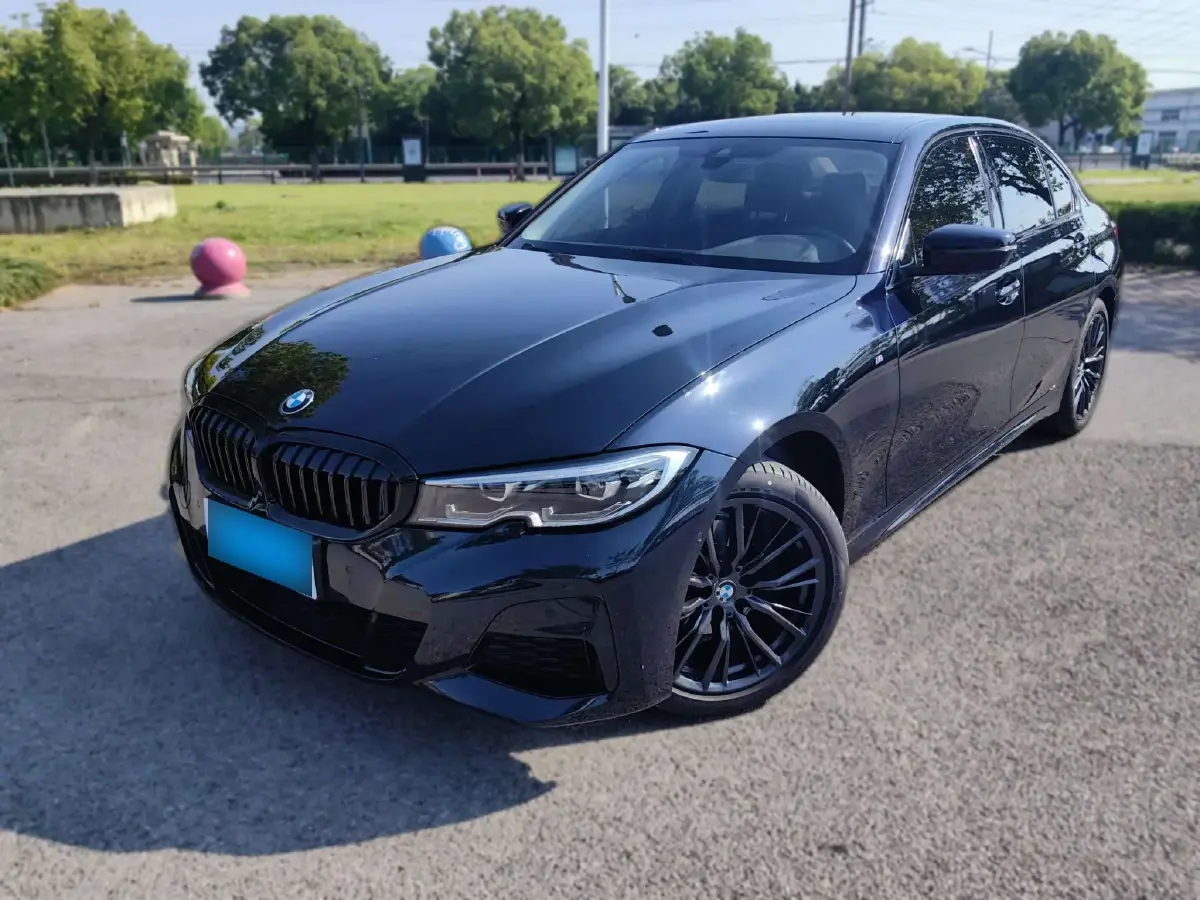 2022 BMW 3 Series 2.0T 184HP L4 8AT