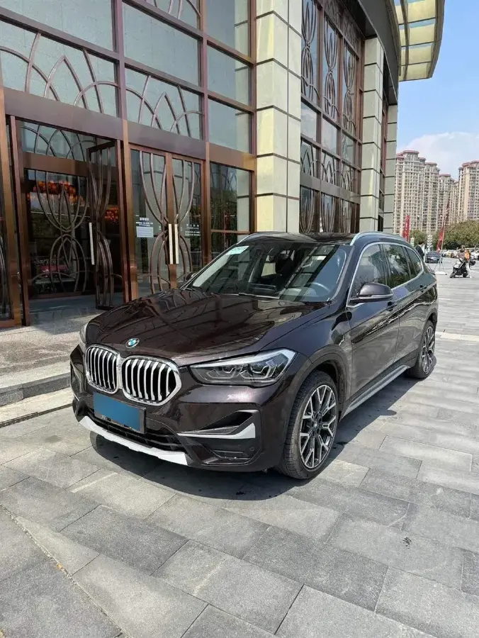 2020 BMW X1 2.0T 192HP L4 8AT